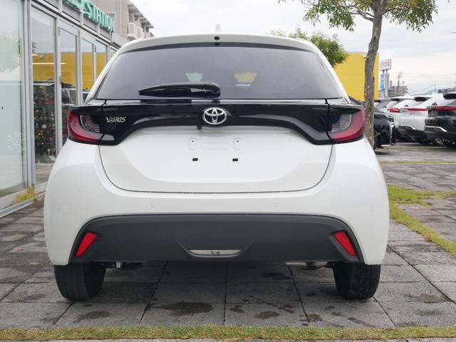 ヤリス X ディスプレイオーディオ バックモニター ETC プッシュスタート ドライブレコーダー オートハイビーム 車線逸脱警報 衝突被害軽減システムプリクラッシュセーフティ付き(6枚目)