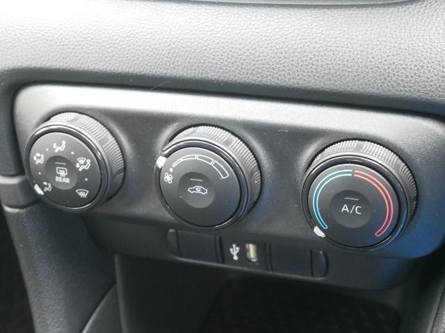 ヤリス X ディスプレイオーディオ バックモニター ETC プッシュスタート ドライブレコーダー オートハイビーム 車線逸脱警報 衝突被害軽減システムプリクラッシュセーフティ付き(17枚目)