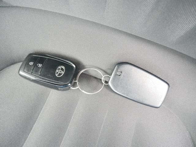 ヤリス X ディスプレイオーディオ バックモニター ETC プッシュスタート ドライブレコーダー オートハイビーム 車線逸脱警報 衝突被害軽減システムプリクラッシュセーフティ付き(46枚目)