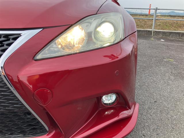 ＩＳ ＩＳ２５０Ｃ　オープンカー・　ＥＴＣ　クリアランスソナー　オートクルーズコントロール　バックカメラ　ナビ　アルミホイール　オートライト　ＨＩＤ　ＡＴ　スマートキー　電動格納ミラー　盗難防止システム　パワーシート　ＣＤ（24枚目）