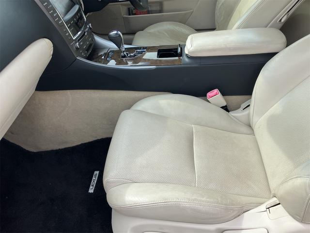 ＩＳ ＩＳ２５０Ｃ　オープンカー・　ＥＴＣ　クリアランスソナー　オートクルーズコントロール　バックカメラ　ナビ　アルミホイール　オートライト　ＨＩＤ　ＡＴ　スマートキー　電動格納ミラー　盗難防止システム　パワーシート　ＣＤ（52枚目）