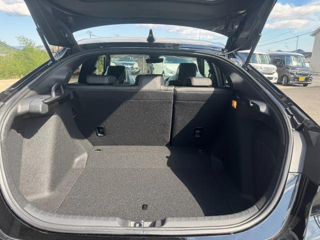 シビック RS ワンオーナー 純正フロアマット ホンダコネクトディスプレイ Bカメラ BOSEサウンドシステム ホンダセンシング パワーシート シートヒーター フルLEDヘッドランプ  純正18インチAW(26枚目)