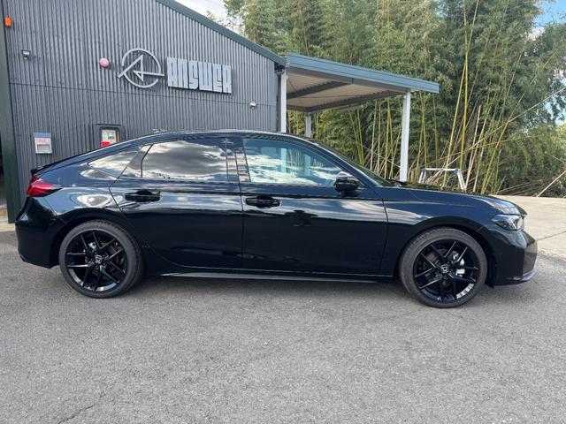 シビック RS ワンオーナー 純正フロアマット ホンダコネクトディスプレイ Bカメラ BOSEサウンドシステム ホンダセンシング パワーシート シートヒーター フルLEDヘッドランプ  純正18インチAW(31枚目)