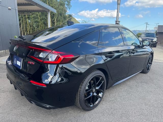 シビック RS ワンオーナー 純正フロアマット ホンダコネクトディスプレイ Bカメラ BOSEサウンドシステム ホンダセンシング パワーシート シートヒーター フルLEDヘッドランプ  純正18インチAW(32枚目)