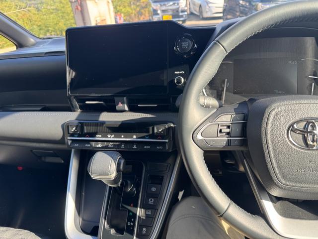 ヴォクシー Ｓ－Ｚ　ワンオーナー　禁煙車　１０．５インチＤＡ　プロジェクター式ＬＥＤヘッドランプ　１３．２型後席モニター　純正フロアマット　Ｂカメラ　ドラレコ　両側パワースライドドア　純正１７インチＡＷ（10枚目）