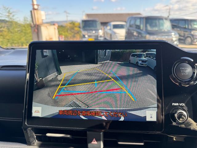 ヴォクシー Ｓ－Ｚ　ワンオーナー　禁煙車　１０．５インチＤＡ　プロジェクター式ＬＥＤヘッドランプ　１３．２型後席モニター　純正フロアマット　Ｂカメラ　ドラレコ　両側パワースライドドア　純正１７インチＡＷ（16枚目）