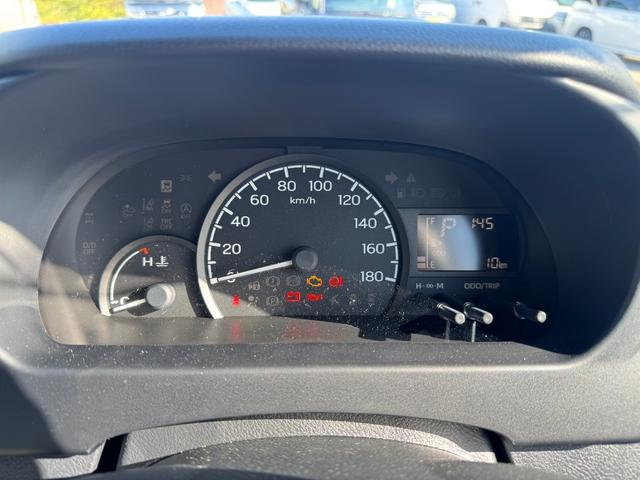 タウンエースバン ＧＬ　登録済未使用車　純正フロアマット　純正バイザー　スマートアシスト　コーナーセンサー　アイドリングストップ　マルチインフォメーションディスプレイ　キーレス　ＬＥＤヘッドランプ／クリアランスランプ（11枚目）