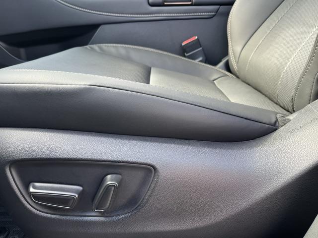 アルファード Ｚ　ムーンルーフ／デジタルインナーミラー／全方位カメラ／スペアタイヤ／ＥＴＣ／純正１４インチＤＡ／ワンオーナー／ブラインドスポットモニター（41枚目）