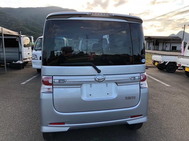 タント カスタムＸ　左側パワースライドドア　スマートキー　オートエアコン　ベンチシート　アルミホイール　ＣＤデッキ（4枚目）