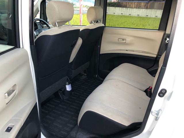 タントエグゼ Ｇ　ナビ　ＴＶ　スマートキー　オートエアコン　オーバーヘッドコンソール（8枚目）