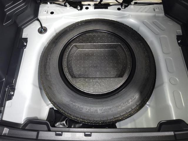 ヤリスクロス ハイブリッドＺ　インテリジェントキー　アルミホイル　ＬＥＤライト　１オ－ナ－　リアカメラ　クルーズコントロール　横滑り防止システム　ＴＶ　電動シ－ト　パワステ　オートエアコン　キーフリー　イモビライザ　ＥＴＣ付き（25枚目）