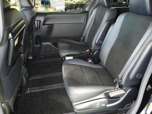 ノア Si ダブルバイビーII 横滑防止装置 PCS スマートキ- Wエアコン Bモニター DVD再生可 フルセグテレビ ETC付き アイドリングS オートエアコン PS クルーズC ナビ&TV PW ウォークスルー ワンオーナ(17枚目)