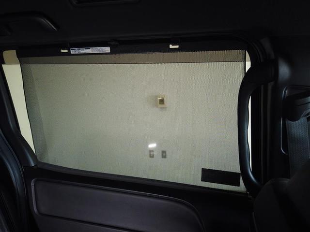 ノア Si ダブルバイビーII 横滑防止装置 PCS スマートキ- Wエアコン Bモニター DVD再生可 フルセグテレビ ETC付き アイドリングS オートエアコン PS クルーズC ナビ&TV PW ウォークスルー ワンオーナ(21枚目)