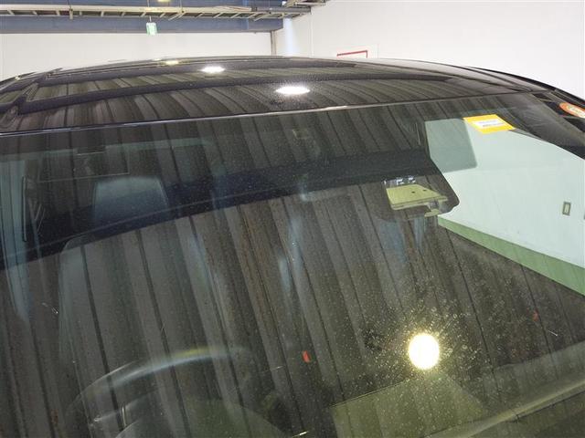 ノア Si ダブルバイビーII 横滑防止装置 PCS スマートキ- Wエアコン Bモニター DVD再生可 フルセグテレビ ETC付き アイドリングS オートエアコン PS クルーズC ナビ&TV PW ウォークスルー ワンオーナ(26枚目)