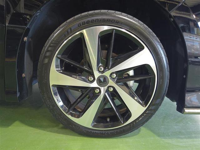 ノア Si ダブルバイビーII 横滑防止装置 PCS スマートキ- Wエアコン Bモニター DVD再生可 フルセグテレビ ETC付き アイドリングS オートエアコン PS クルーズC ナビ&TV PW ウォークスルー ワンオーナ(27枚目)