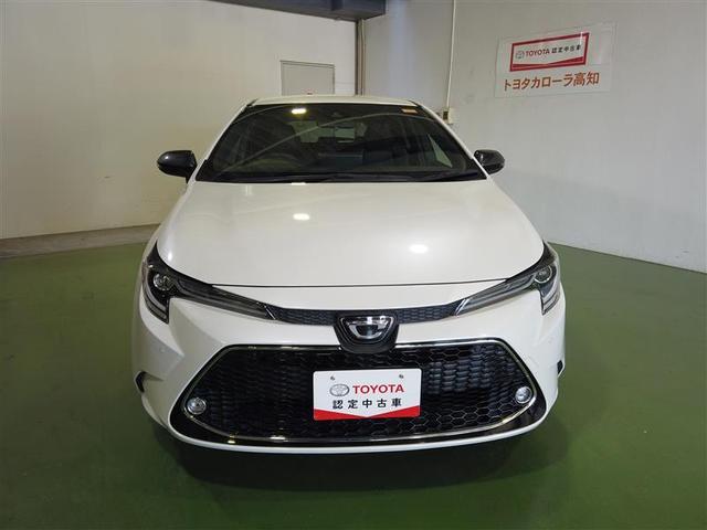 カローラツーリング ダブルバイビー　１オーナー　リアカメラ　横滑り防止　盗難防止　キーフリ－　ＥＴＣ付　ＡＢＳ　ＬＥＤライト　パワステ　パワーウィンドウ　アルミ　クルコン　エアコン　エアバッグ　スマートキー　助手席エアバッグ（3枚目）