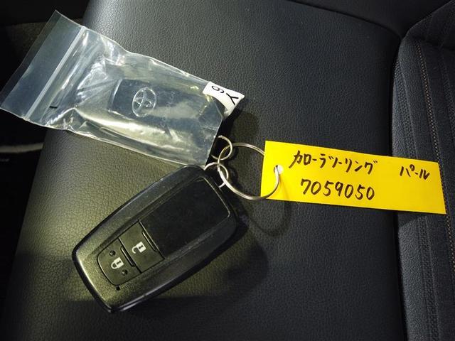 カローラツーリング ダブルバイビー　１オーナー　リアカメラ　横滑り防止　盗難防止　キーフリ－　ＥＴＣ付　ＡＢＳ　ＬＥＤライト　パワステ　パワーウィンドウ　アルミ　クルコン　エアコン　エアバッグ　スマートキー　助手席エアバッグ（16枚目）
