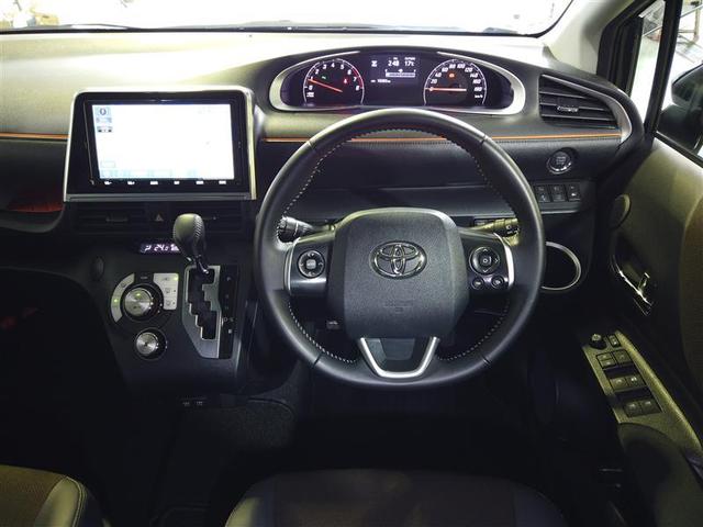 シエンタ Ｇ　クエロ　軽減ブレーキ　両側自動ドア　Ｉストップ　後カメラ　ワンオーナー車　デュアルエアバック　パワーウィンドウ　フルオートエアコン　ＤＶＤ再生可　ＬＥＤヘッド　ナビ＆ＴＶ　スマキー　ＶＳＣ　３列　キーレス（4枚目）