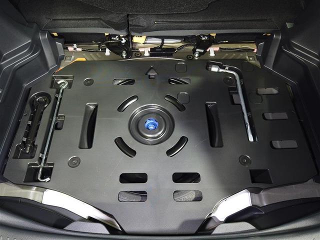 アクア Ｘ　踏み間違い防止　イモビ　ナビ＆ＴＶ　ドライブレコーダー　フルセグ　ＬＥＤヘッドライト　スマートキー　横滑り防止機能　キーレスエントリー　ワンオーナー　オートクルーズ　オートエアコン　ＥＴＣ　ＡＢＳ（22枚目）