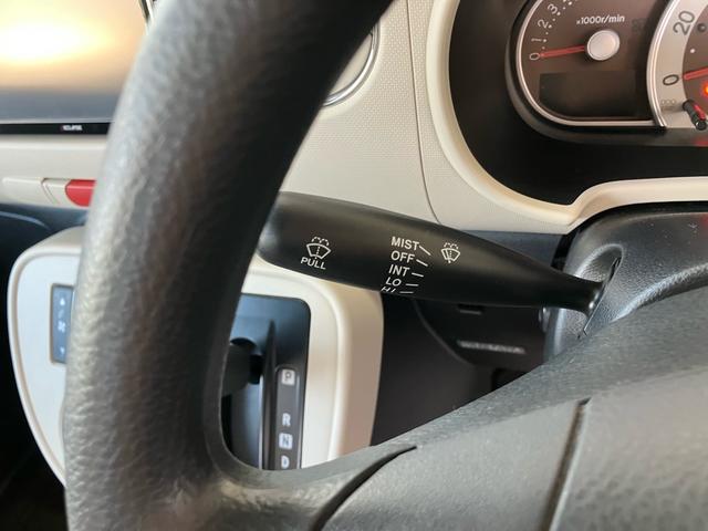 ミラココア ココアプラスＸ　アイスト　スマートキーシステム　助手席エアバック　イモビライザー　フロントベンチシート　衝突安全ボディ　全席ＰＷ　キーレス　ＰＳ　ＡＣ　ＡＢＳ　運転席エアバッグ（11枚目）