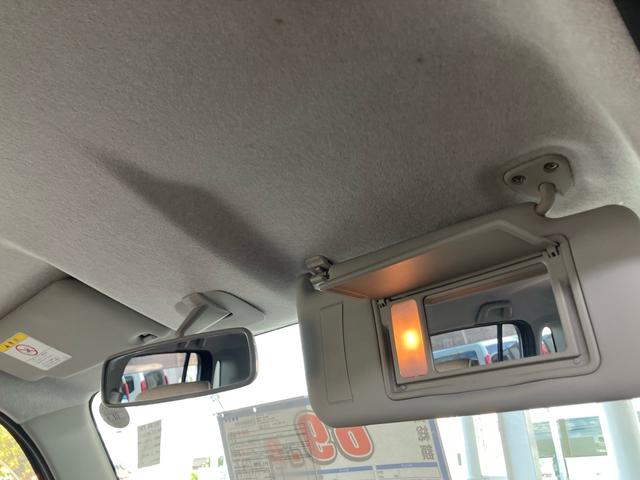 ミラココア ココアプラスＸ　アイスト　スマートキーシステム　助手席エアバック　イモビライザー　フロントベンチシート　衝突安全ボディ　全席ＰＷ　キーレス　ＰＳ　ＡＣ　ＡＢＳ　運転席エアバッグ（17枚目）