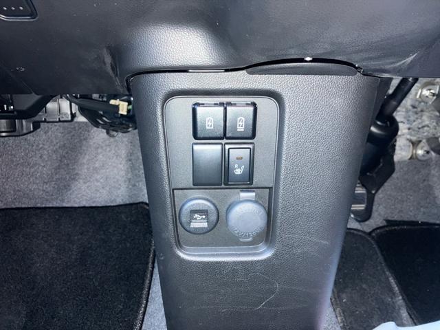 ワゴンＲカスタムＺ ハイブリッドＺＸ（28枚目）