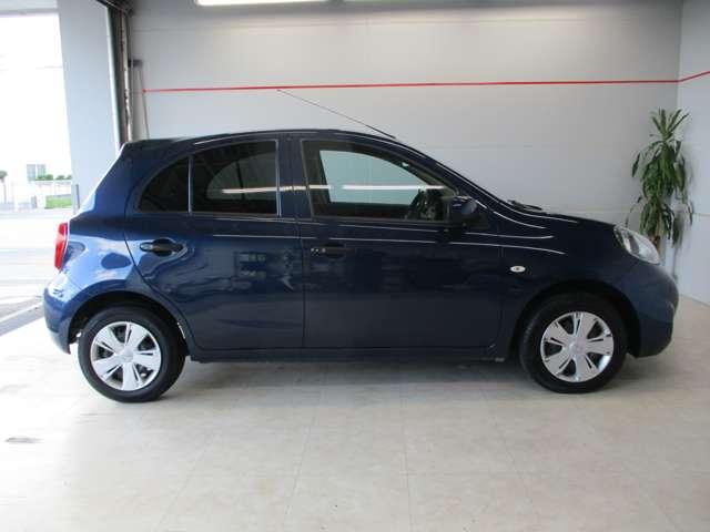 排気量は１２００ｃｃのコンパクトカー。日産を代表するコンパクトカーです♪