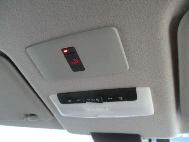 前後の動きのみで操作できる新デザインの電制シフト。Ｄ-ＭＯＤＥでノーマル・ＥＣＯ・スポーツを選択出来ます。更にＥＶモードでマナーモードに設定可能。■電動パーキングブレーキ。