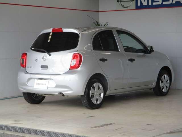 日産のコンパクトカー！マーチ・Ｓ入庫しました。使用歴はレンタカーですので定期点検がきちんと実施されていて安心です！