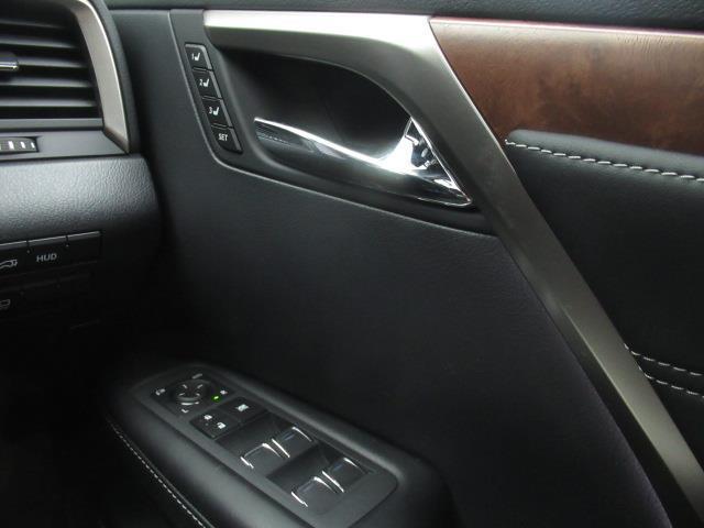 RX RX450h バージョンL 革シート 4WD フルセグ メモリーナビ DVD再生 ミュージックプレイヤー接続可 バックカメラ 衝突被害軽減システム ETC LEDヘッドランプ 記録簿(24枚目)