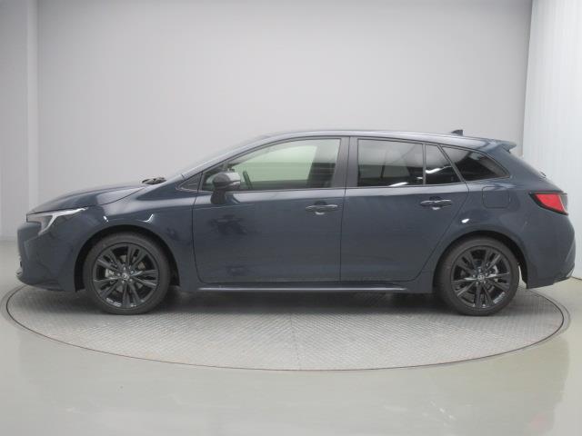 カローラツーリング ハイブリッド　ダブルバイビー　４ＷＤ　メモリーナビ　ミュージックプレイヤー接続可　バックカメラ　衝突被害軽減システム　ＬＥＤヘッドランプ（3枚目）