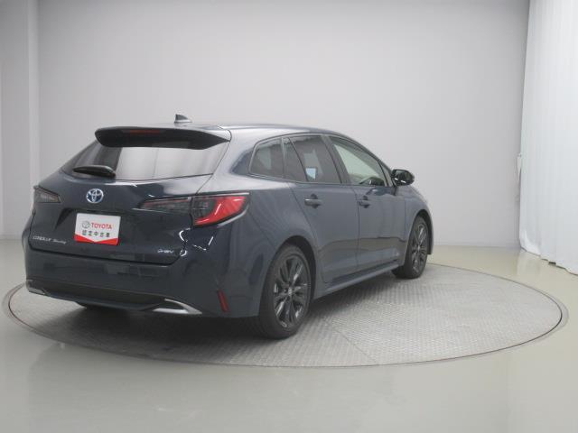 カローラツーリング ハイブリッド　ダブルバイビー　４ＷＤ　メモリーナビ　ミュージックプレイヤー接続可　バックカメラ　衝突被害軽減システム　ＬＥＤヘッドランプ（6枚目）