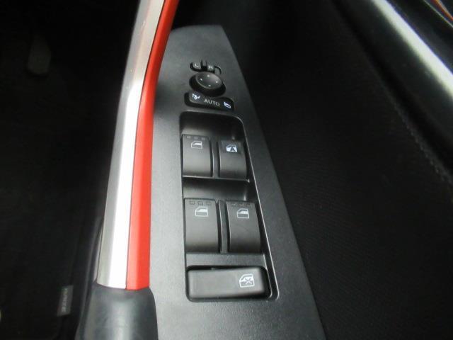 ライズ Ｚ　４ＷＤ　フルセグ　メモリーナビ　ＤＶＤ再生　ミュージックプレイヤー接続可　バックカメラ　衝突被害軽減システム　ＥＴＣ　ＬＥＤヘッドランプ　ワンオーナー　記録簿（22枚目）