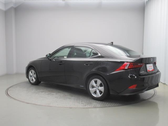 ＩＳ ＩＳ３００ｈ　フルセグ　メモリーナビ　ＤＶＤ再生　ミュージックプレイヤー接続可　バックカメラ　ＥＴＣ　ＬＥＤヘッドランプ　ワンオーナー（3枚目）