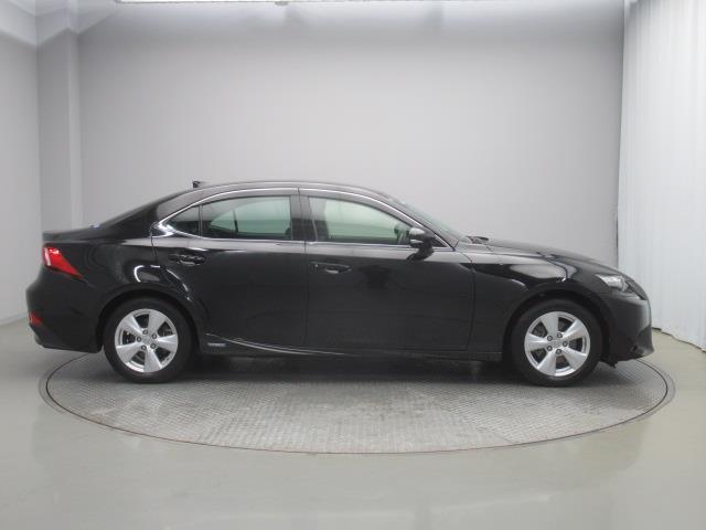 ＩＳ ＩＳ３００ｈ　フルセグ　メモリーナビ　ＤＶＤ再生　ミュージックプレイヤー接続可　バックカメラ　ＥＴＣ　ＬＥＤヘッドランプ　ワンオーナー（6枚目）