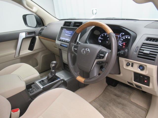 ゆったりとした室内！運転もしやすいです