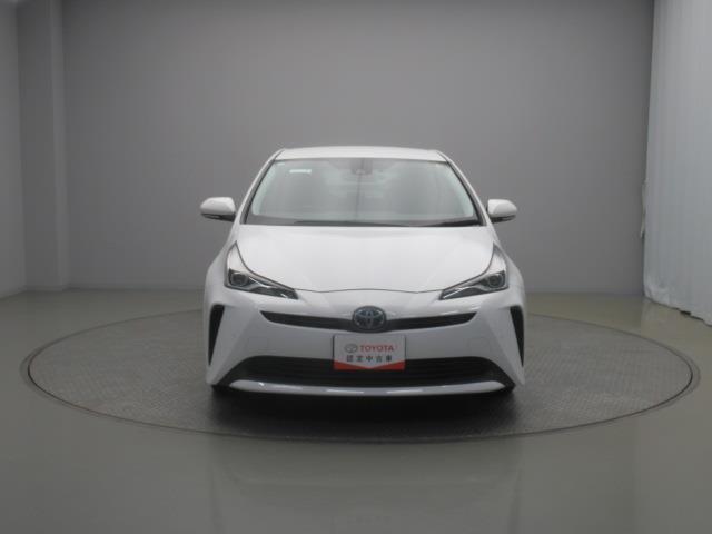 プリウス Ｓ　フルセグ　メモリーナビ　ＤＶＤ再生　ミュージックプレイヤー接続可　バックカメラ　衝突被害軽減システム　ＥＴＣ　ドラレコ　ＬＥＤヘッドランプ　記録簿（9枚目）