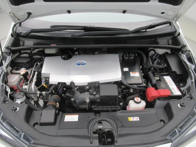 プリウス Ｓ　フルセグ　メモリーナビ　ＤＶＤ再生　ミュージックプレイヤー接続可　バックカメラ　衝突被害軽減システム　ＥＴＣ　ドラレコ　ＬＥＤヘッドランプ　記録簿（29枚目）