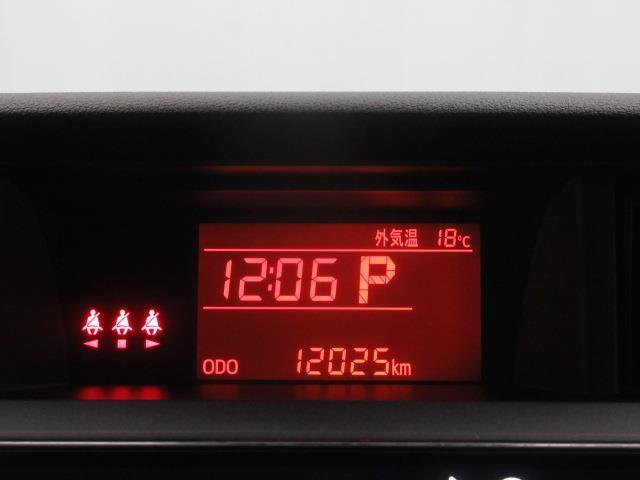 ルーミー Ｘ　４ＷＤ　ミュージックプレイヤー接続可　バックカメラ　衝突被害軽減システム　ＥＴＣ　ドラレコ　電動スライドドア（17枚目）