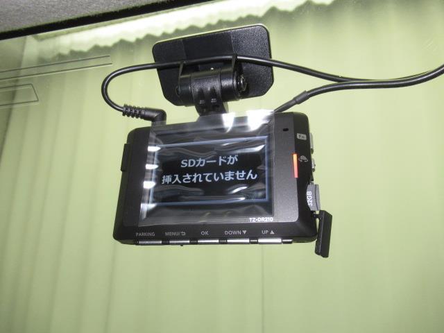 ルーミー Ｘ　４ＷＤ　ミュージックプレイヤー接続可　バックカメラ　衝突被害軽減システム　ＥＴＣ　ドラレコ　電動スライドドア（25枚目）