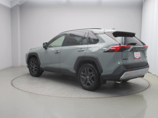 RAV4 アドベンチャー サンルーフ 4WD フルセグ メモリーナビ ミュージックプレイヤー接続可 バックカメラ 衝突被害軽減システム ETC ドラレコ LEDヘッドランプ 記録簿(4枚目)