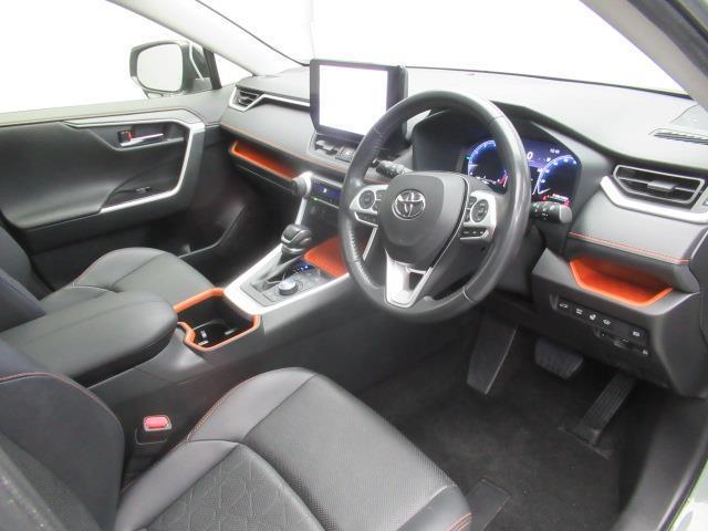 RAV4 アドベンチャー サンルーフ 4WD フルセグ メモリーナビ ミュージックプレイヤー接続可 バックカメラ 衝突被害軽減システム ETC ドラレコ LEDヘッドランプ 記録簿(15枚目)