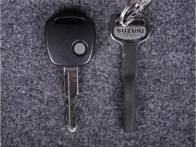 アルト L バックカメラ ドライブレコーダー リアパーキングセンサー バックカメラ ドライブレコーダー リアパーキングセンサー キーレスエントリー ディスプレイオーディオ 運転席シートヒーター オートライト 衝突被害軽減システム アイドリングストップ 横滑り防止機能(60枚目)