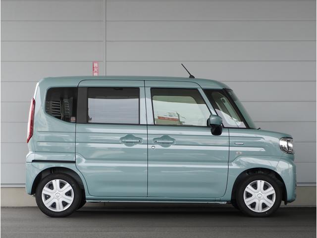 スペーシア ＨＹＢＲＩＤ　Ｘ　全方位カメラ　ナビ　両側電動スライドドア　全方位カメラ　ナビ　両側電動スライドドア　リアパーキングセンサー　シートヒーター　プッシュスタート　スマートキー　Ｂｌｕｅｔｏｏｔｈ　オートライト　衝突被害軽減　アイドリングストップ　横滑り防止機能（8枚目）