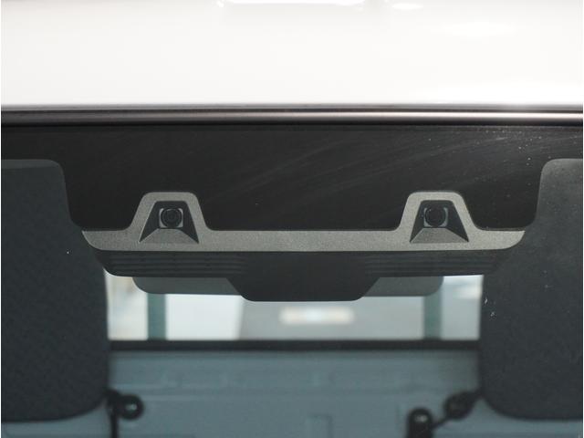 キャリイトラック KCエアコン・パワステ農繁 4WD オートマ 荷台作業灯 4WD オートマ リアパーキングセンサー 荷台作業灯 3方開 キーレスエントリー AMFMラジオ オートライト 衝突被害軽減システム アイドリングストップ 横滑り防止機能 衝突安全ボディ(3枚目)