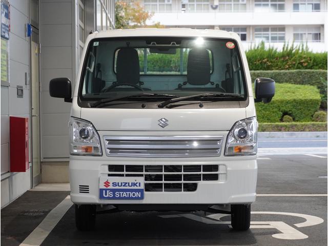 キャリイトラック KCエアコン・パワステ農繁 4WD オートマ 荷台作業灯 4WD オートマ リアパーキングセンサー 荷台作業灯 3方開 キーレスエントリー AMFMラジオ オートライト 衝突被害軽減システム アイドリングストップ 横滑り防止機能 衝突安全ボディ(7枚目)