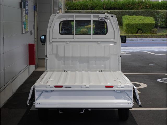 キャリイトラック KCエアコン・パワステ農繁 4WD オートマ 荷台作業灯 4WD オートマ リアパーキングセンサー 荷台作業灯 3方開 キーレスエントリー AMFMラジオ オートライト 衝突被害軽減システム アイドリングストップ 横滑り防止機能 衝突安全ボディ(36枚目)