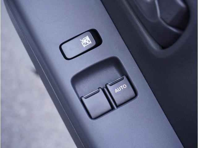 キャリイトラック KCエアコン・パワステ農繁 4WD オートマ 荷台作業灯 4WD オートマ リアパーキングセンサー 荷台作業灯 3方開 キーレスエントリー AMFMラジオ オートライト 衝突被害軽減システム アイドリングストップ 横滑り防止機能 衝突安全ボディ(61枚目)