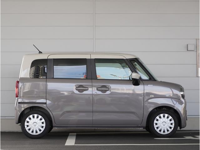 ワゴンRスマイル HYBRID S 全方位カメラ ナビ 片側電動スライドドア 全方位カメラ ナビ 片側電動スライドドア リアパーキングセンサー アダプティブクルーズコントロール レーンアシスト 運転席シートヒーター 電動パーキングブレーキ プッシュスタート スマートキー DVD(8枚目)