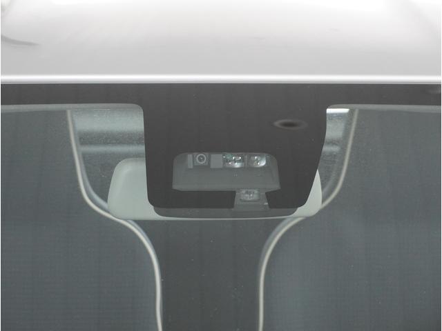 アルト L リアパーキングセンサー 運転席シートヒーター キーレス リアパーキングセンサー 運転席シートヒーター キーレスエントリー オートライト CD AMFMラジオ 衝突被害軽減システム アイドリングストップ 横滑り防止機能 衝突安全ボディ 盗難防止システム(3枚目)